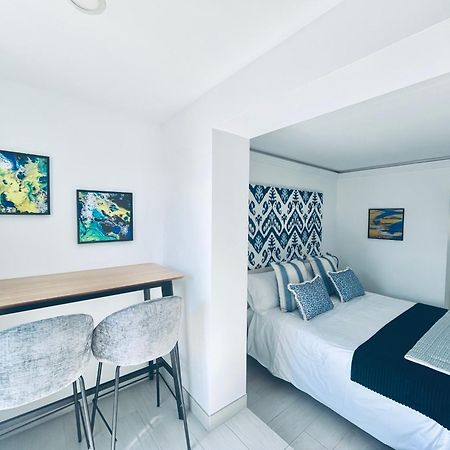 Myra Apart-Hotel Марбеля Екстериор снимка