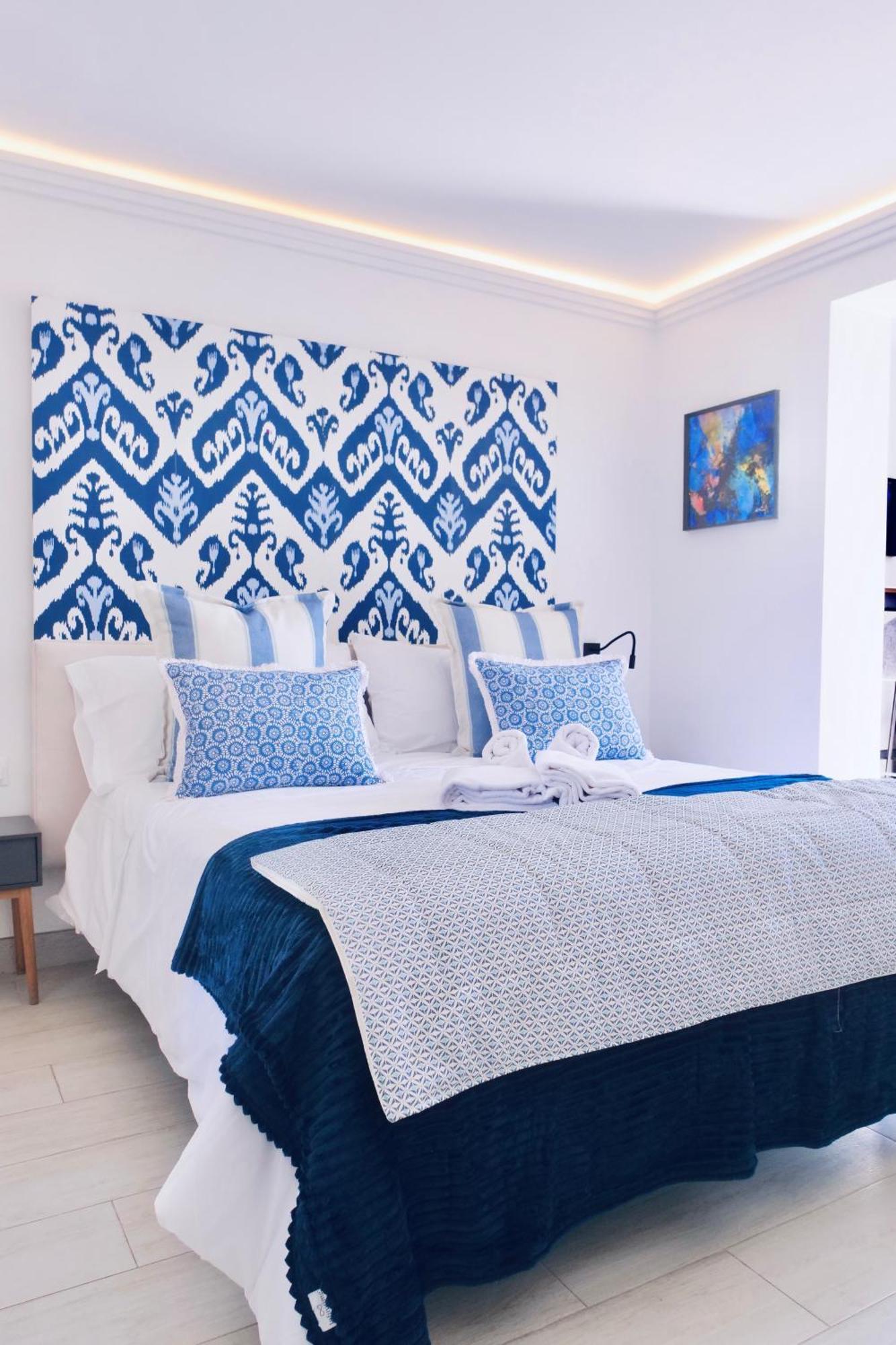 Myra Apart-Hotel Марбеля Екстериор снимка