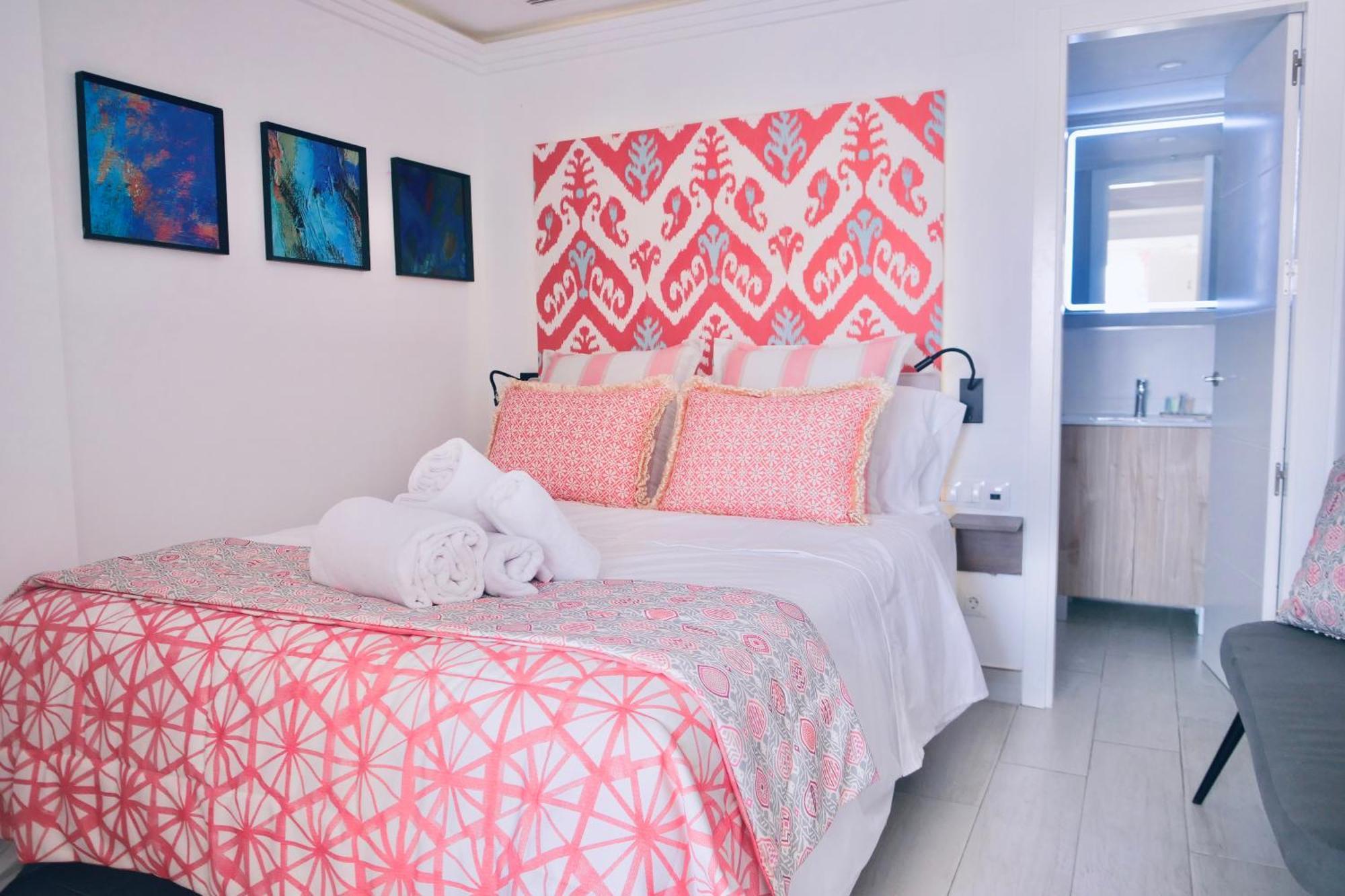 Myra Apart-Hotel Марбеля Екстериор снимка